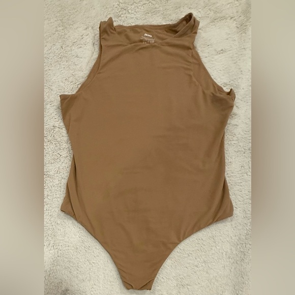 SKIMS Tops - Skims Bodysuit Camel Color Size L